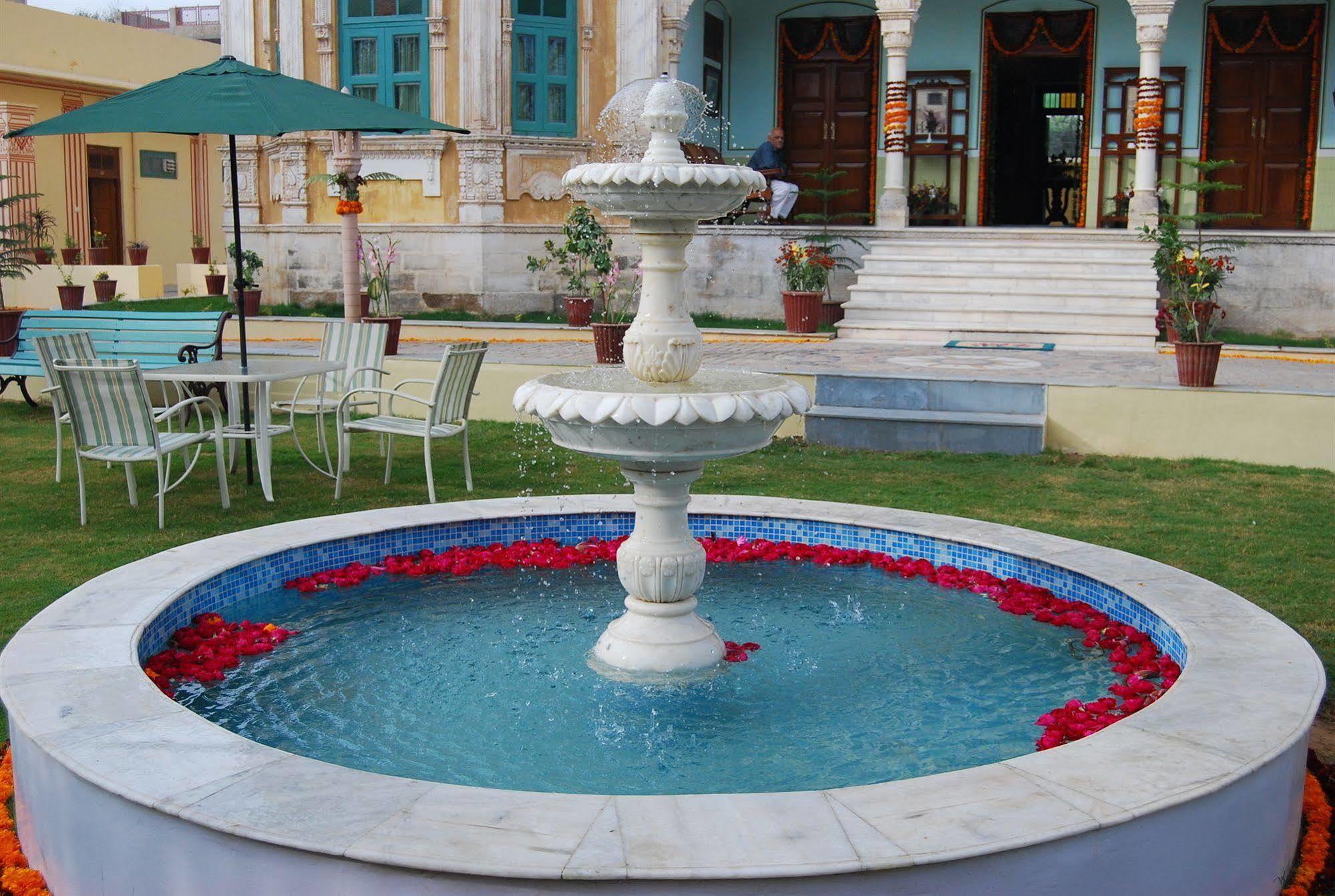 Koolwal Kothi Zinc Journey By The Fern, Nawalgarh, Rajasthan Buitenkant foto